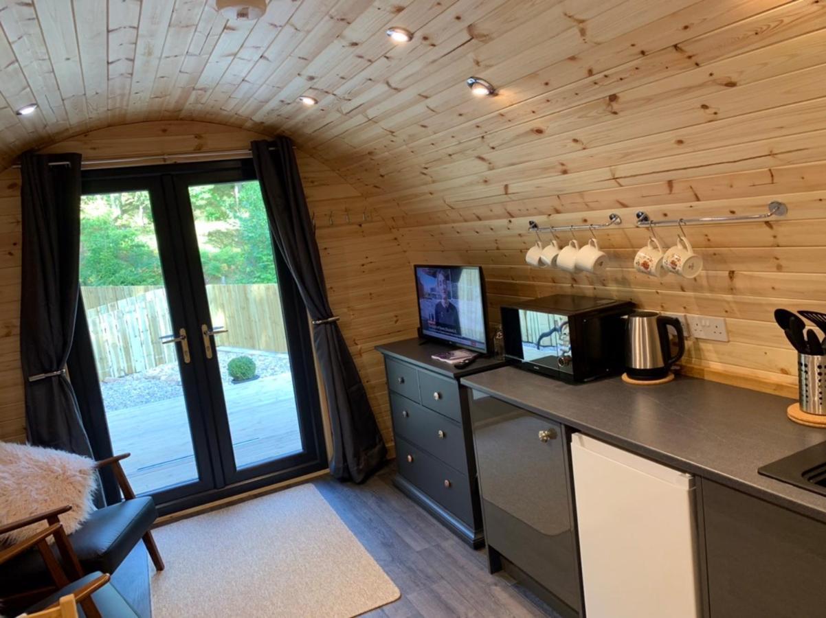 Loch Ness Woodland Pods Hotel Дръмнадрочит Екстериор снимка