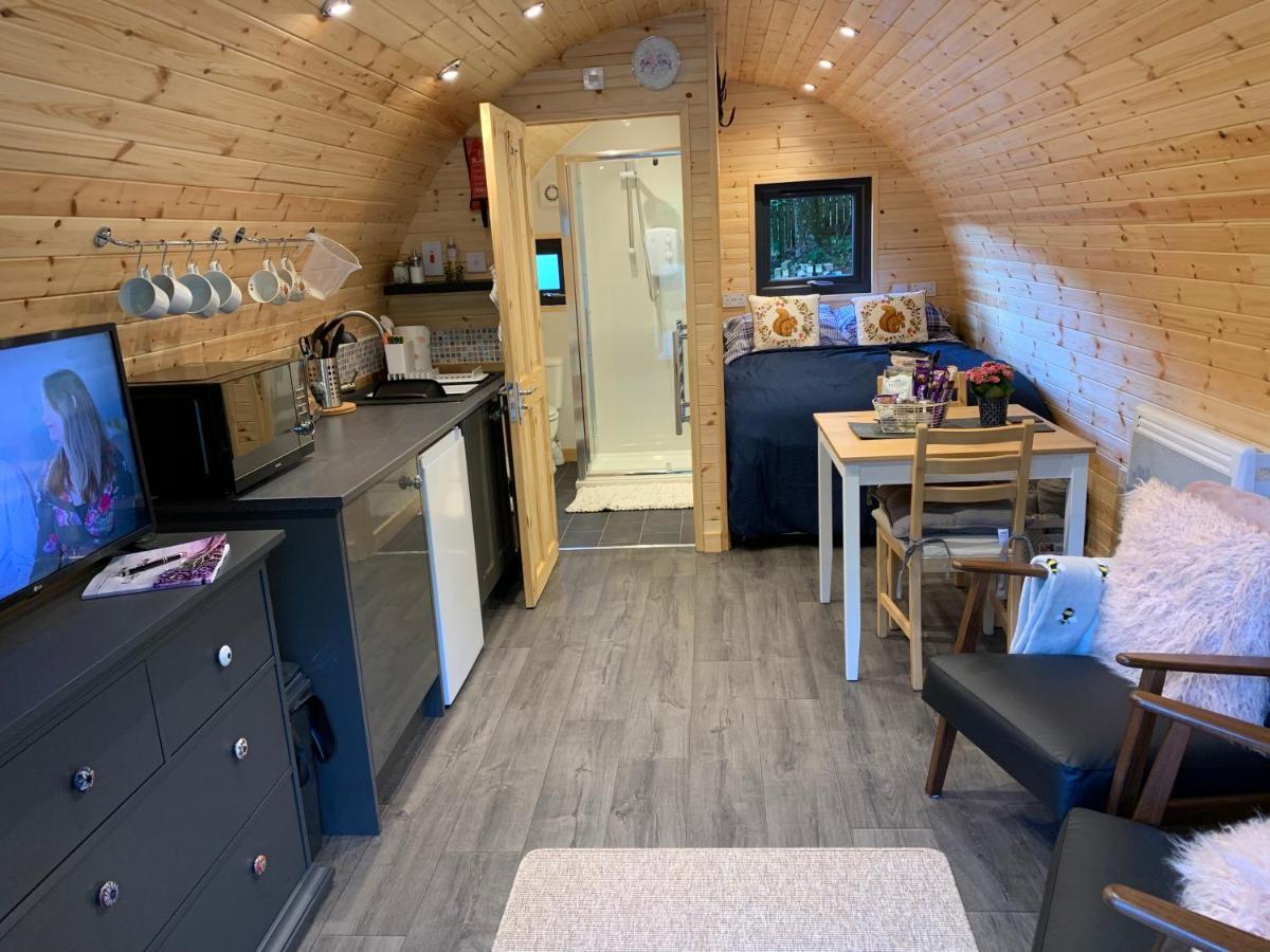 Loch Ness Woodland Pods Hotel Дръмнадрочит Екстериор снимка
