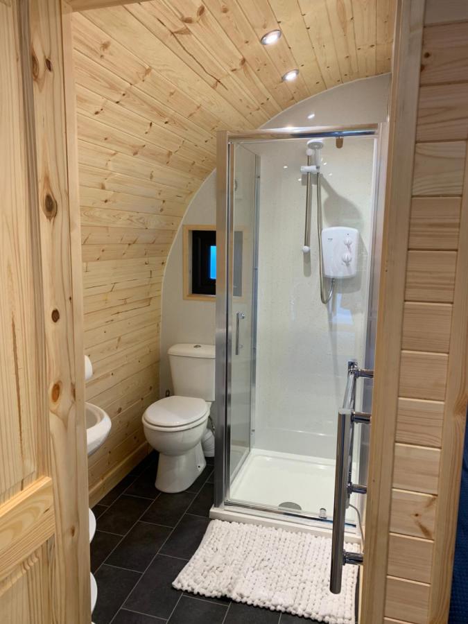 Loch Ness Woodland Pods Hotel Дръмнадрочит Екстериор снимка